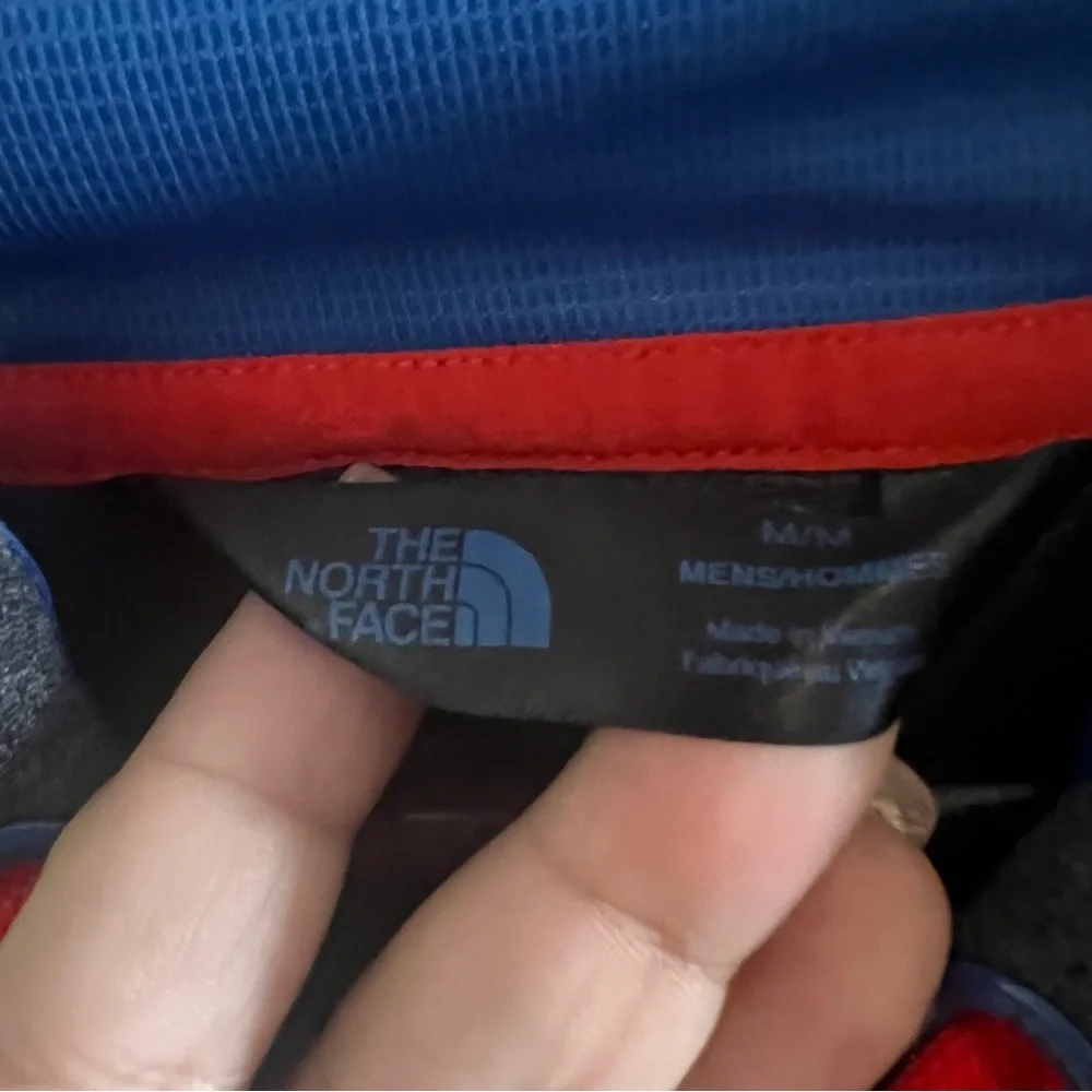 The North Face Pullover Hoodie Size Medium